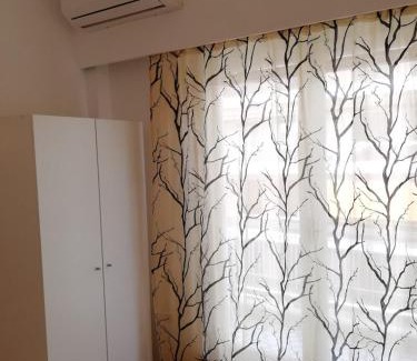 Neos Kosmos House | Sfiggos 54 Guest House