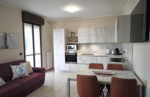 Peschiera del Garda Apartment | SG Family - Pastello Garda Apartment C4 - Pool & Center