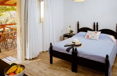 Sha'ar HaGolan House | Shaar Hagolan Kibbutz Country Lodging