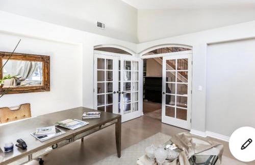 Lomita Villa | Shabby chic abode in Los Angeles ca