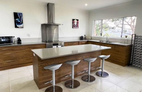 Denmark House | Shadforth Rise: Peaceful modern haven, Inlet views