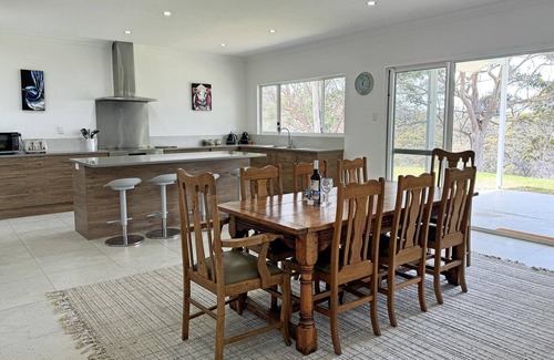 Denmark House | Shadforth Rise: Peaceful modern haven, Inlet views