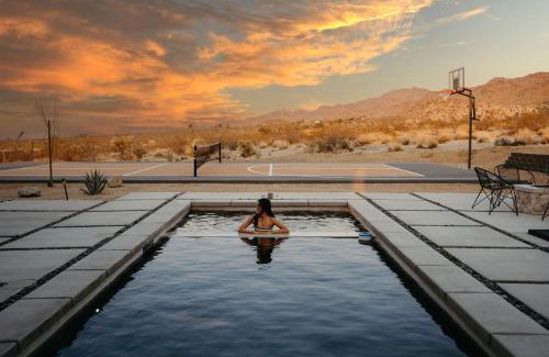 Panorama Heights House | Shadow By The Cohost Company