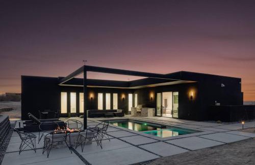 Panorama Heights House | Shadow By The Cohost Company
