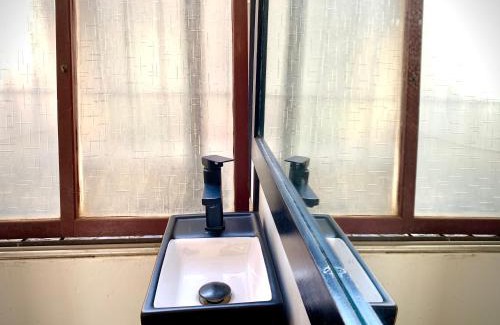 Tainan City Centre House | Shadow house