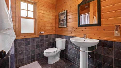 Pequot Lakes House | Shady Pines