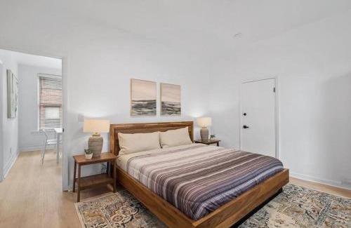 Shadyside Apartment | Shadyside, Central !1 Spacious & Modern 1 Bedroom with Parking