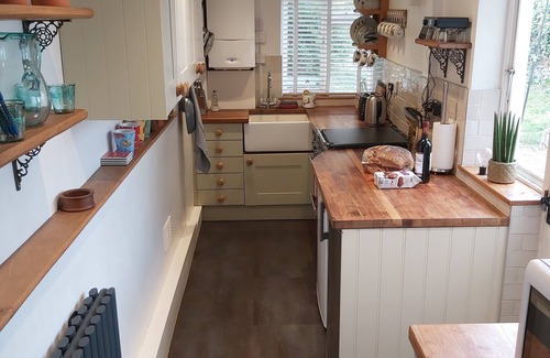 Shaftesbury Cottage | Shaftesbury, Dorset, cosy equipped stone cottage