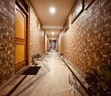 Rajkot Hotel | Shakti INN