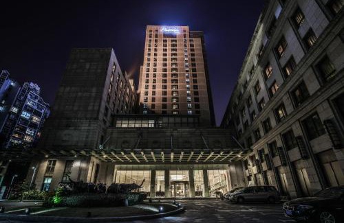 Putuo Hotel | Shanghai Baixia Pagoda Hotel