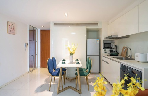 Downtown Shanghai Apartment | Shanghai Hills & Wanye Prime Stay