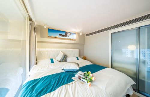 Jing'an Apartment | Shanghai Hills & Wanye Prime Spacious Loft with Multi Rooms near Metro Line 13 and The Bund