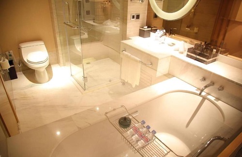 Minhang Hotel | Shanghai HongQiao Airport Hotel