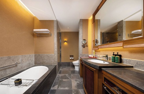 Deqen Hotel | Shangri-La Resort, Shangri-La