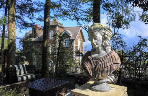 Ren'ai Bed & Breakfast | Shangrila Music Villa