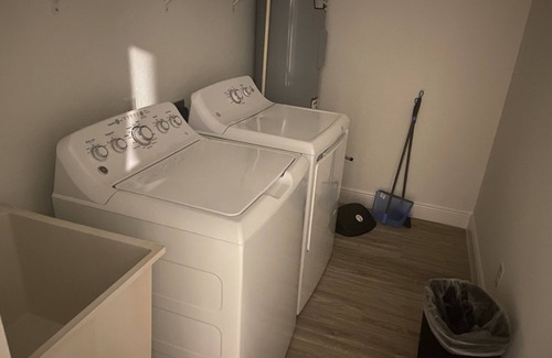 Tavares Condo | Shantiniketan I 11/2811/50 minute to Disney 2 miles to down town Tavares