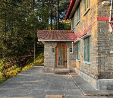 Almora Cabin | Shantiniketan Mountain Home