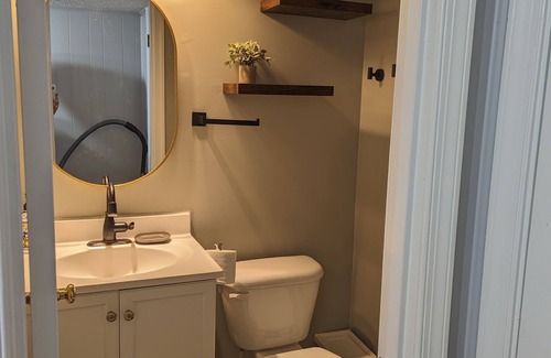 West Hyattsville House | Shared Basement in Fallswood