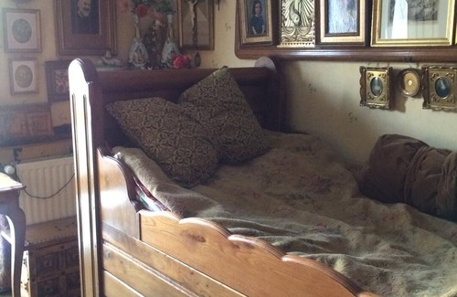 Maurepas-Patton Condo | Shared room