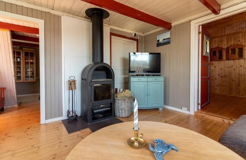 Sund i Lofoten House | Sharming cabin in Sund