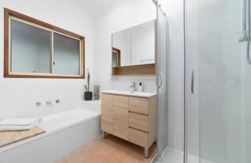 Leets Vale House | Sharpe's Ridge Retreat