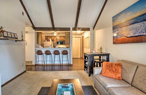 Shawnee Apartment | Shawnee Condo Less Than 10 Mi to Downtown Kansas City!