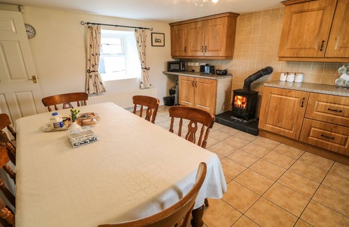 Kells Cottage | SHAWS HILL FARMHOUSE, family friendly in Kells, County Antrim