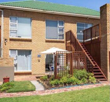 Myoli Beach Apartment | Shearwater on Sea 106