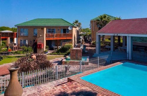 Myoli Beach Apartment | Shearwater on Sea 106
