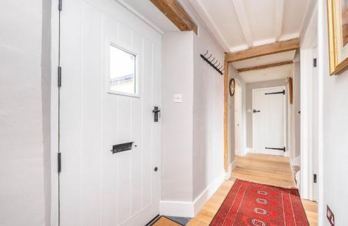 Byworth House | Sheepdown by inspirestays-com