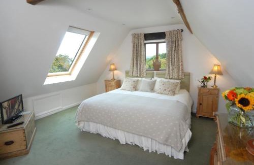 Snowshill Village House | Sheepscombe Byre