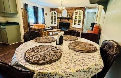 Shelby House | Shelby’s Hideaway