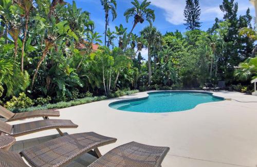 Bay Isle House | Shell Beach Home 209