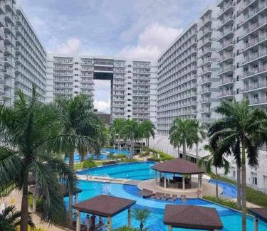Luzon Apartment | Shell Residence Moa Pasay City
