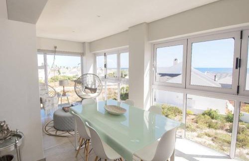 Shelley Point House | Shelley Point Estate Blue Avion Luxury Holiday Home Solar Powered