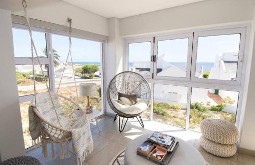 Shelley Point House | Shelley Point Estate Blue Avion Luxury Holiday Home Solar Powered