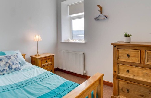 Dinas Dinlle Apartment | Shells in Caernarfon