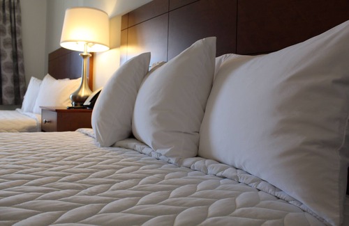 New Market Hotel | Shenvalee Golf Resort