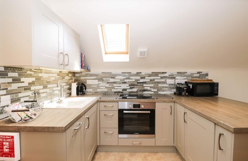 Somerton Apartment | SHEPHARD’S RETREAT, pet friendly, with a garden in Charlton Mackrell