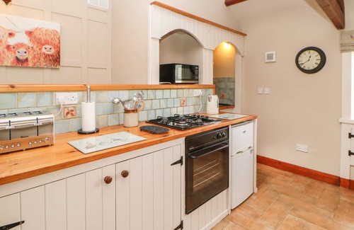 Holwick Cottage | SHEPHERD'S COTTAGE, pet friendly, with a garden in Holwick