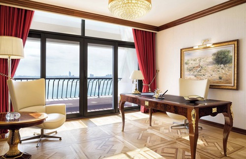 Diplomatic Area Resort | Sheraton Grand Doha Resort & Convention Hotel