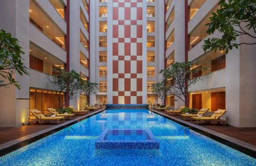 Nanakram Guda Hotel | Sheraton Hyderabad Hotel