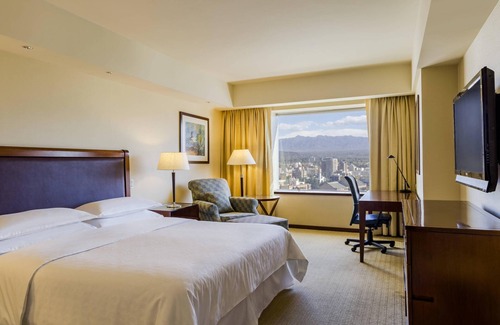 Historic Center Hotel | Sheraton Mendoza Hotel