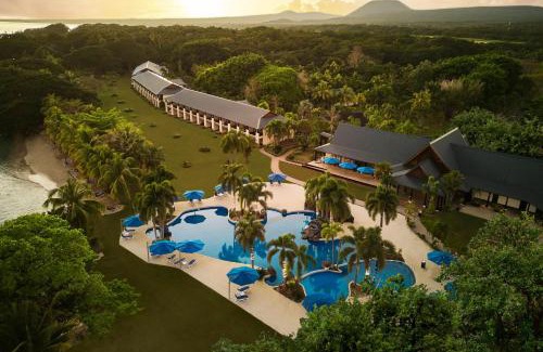 Faleolo Resort | Sheraton Samoa Beach Resort