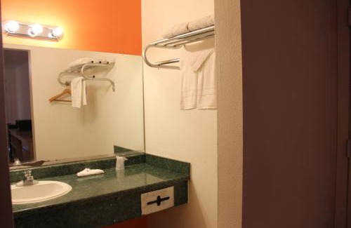 Sherman Hotel | Sherman Inn