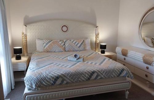 Bannockburn House | Sherry house