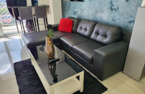 Balibago Apartment | Sheryll Escapes - Kandi Tower 3 premium loft 1BR on 8th floor with 2CR & 2 balconies