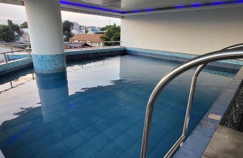 Balibago Apartment | Sheryll Escapes - Kandi Tower 3 premium loft 1BR on 8th floor with 2CR & 2 balconies