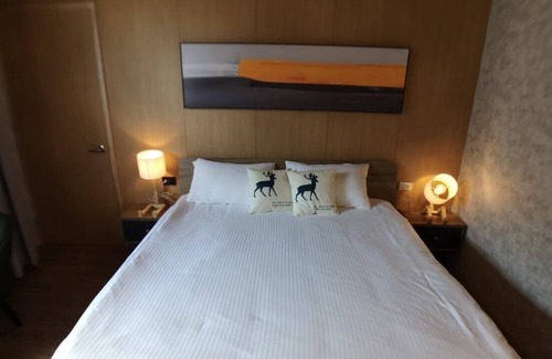 Jinhu Bed & Breakfast | Shigang Hotel