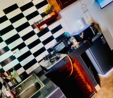 Gede Apartment | Shikos Place